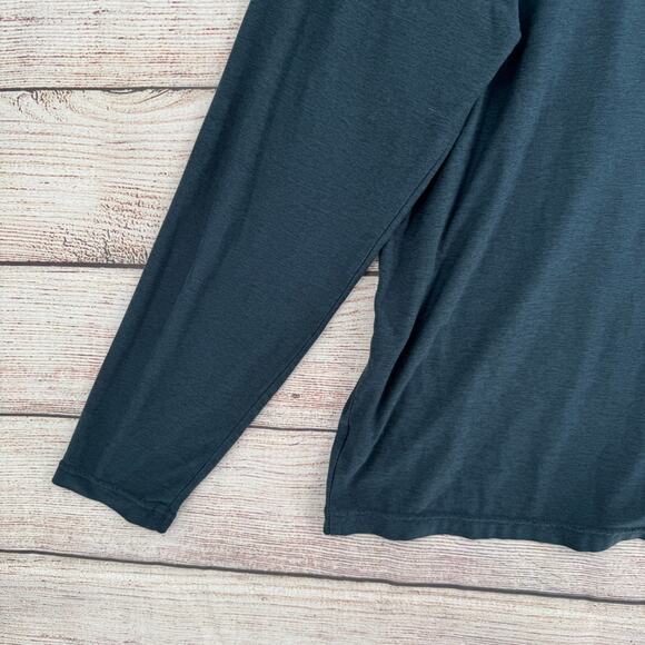 Vuori Long Sleeve Strato Tech Tee Mens XL Blue Stretch Athleisure - Picture 6 of 10